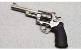 Smith & Wessen 692-6 .44 Remington Magnum - 2 of 4