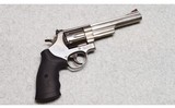 Smith & Wessen 692-6 .44 Remington Magnum - 1 of 4