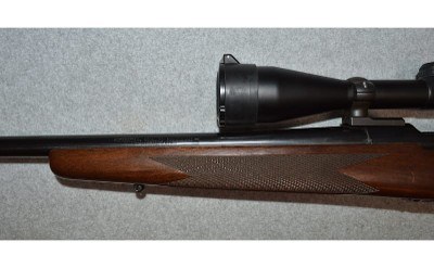WINCHESTER ~ MODEL 70 CLASSIC SPORTER ~ 300 WIN MAG - Image 9 of 12