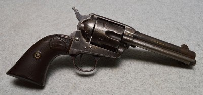 COLT ~ FRONTIER SIX SHOOTER ~ .44-40 WINCHESTER (MFG. 1901)