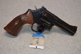 SMITH & WESSON ~ 586-8 ~ .357 MAGNUM