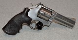 SMITH & WESSON ~ 686-4 ~ .357 MAGNUM - 1 of 5