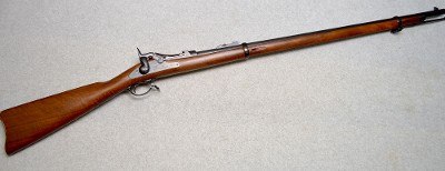 Uberti ~ Springfield Trapdoor ~ .45-70 Government