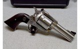Ruger ~ Super Blackhawk ~ .44 Magnum - 2 of 5