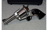 Ruger ~ Super Blackhawk ~ .44 Magnum - 3 of 5