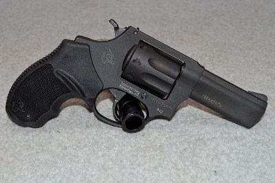 Taurus ~ 942 ~ .22 LR