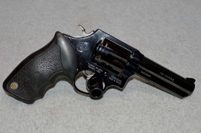 Taurus ~ 82 Security ~ .38 Special