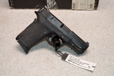 Smith & Wesson ~ M&P Shield EZ ~ 9mm Luger