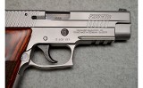 SIG Sauer ~ P220 ELITE Stainless (Frame made in Germany) ~ .45 Auto - 4 of 9
