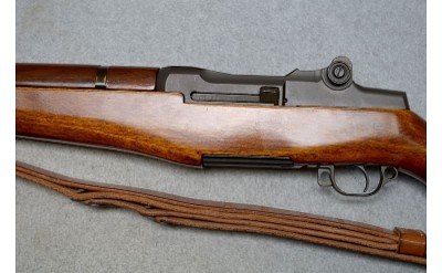 Winchester ~ U.S. Rifle M1 Garand (mfg. May 1944) ~ .30M1 - Image 13 of 16