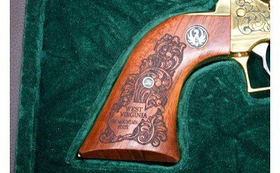 Ruger ~ New Model Super Blackhawk West Virginia Commemorative ~ .44 Magnum - Image 2 of 12