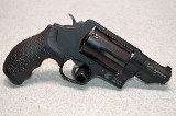 Smith & Wesson ~ Governor ~ .45 Colt/.45 Auto/ .410 2½" - 1 of 9