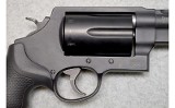 Smith & Wesson ~ Governor ~ .45 Colt/.45 Auto/ .410 2½" - 4 of 9