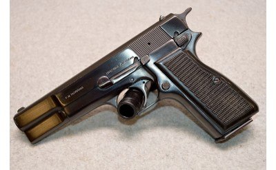 FN-Browning (Industria Argentina) ~ HI Power ~ 9mm - Image 2 of 9