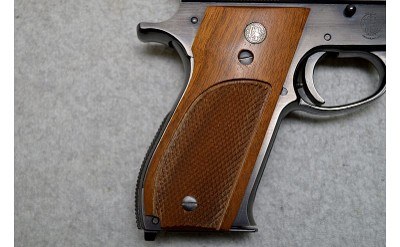 Smith & Wesson ~ 52-1 (mfg 1963) ~ .38 Special - Image 5 of 11