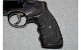 Smith & Wesson ~ Model 10-5 ~ .38 S&W Special - 6 of 8
