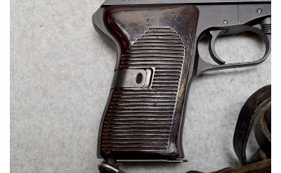 Czech CZ ~ CZ-52 ~ 7.62x25 Tokarev - Image 3 of 8