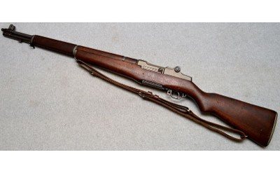 Springfield Armory ~ U.S. Rifle M1 Garand (mfg. March 1944) ~ .30M1 - Image 2 of 14