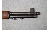 Springfield Armory ~ U.S. Rifle M1 Garand (mfg. October 1943) ~ .30M1 - 6 of 15