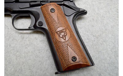 Chiappa ~ Puma 1911-22 ~ .22 Long Rifle - Image 6 of 8