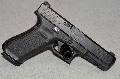 Glock ~ 17 Gen5 ~ 9mm Luger - Image 1 of 2