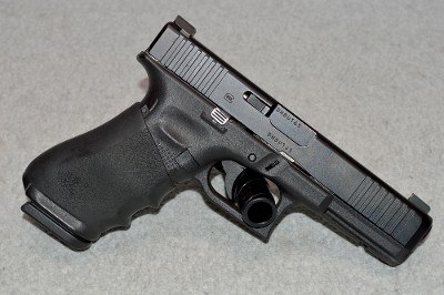 Glock ~ 17 Gen5 ~ 9mm Luger - Image 1 of 2