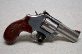 Smith & Wesson ~ 686-6 Plus Deluxe ~ .357 Magnum - Image 1 of 8
