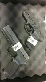 SIG SAUER P250 '2 SUM' 9MM - 2 of 2