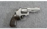 Smith & Wesson 686-6 .357mag - 1 of 4