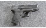 Smith & Wesson ~ M&P 40C ~ .40 S&W - 1 of 4