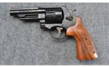 Smith & Wesson ~ 29-10 ~ .44 Mag. - 2 of 7