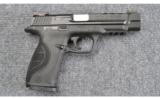 Smith & Wesson Performance Center M&P9L ~ 9mm - 1 of 4