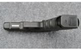 Glock 22 ~ .40 S&W - 4 of 4