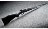 Weatherby ~ Mark V ~ .300 Wby Mag - 1 of 9