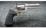 Dan Wesson ~ 715 ~ .357 Mag - 4 of 7