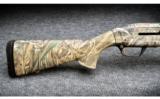 Browning ~ Maxus Realtree Max-5 ~ 12 Ga - 2 of 9