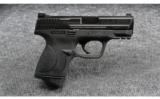 Smith & Wesson ~ M&P 40C ~ .40 S&W - 3 of 4