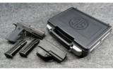 Sig Sauer ~ P320 Carry ~ 9mm Luger - 7 of 7