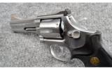Smith & Wesson ~ 686 ~ .357 Magnum - 5 of 6