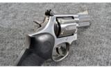 Smith & Wesson ~ 686-4 ~ .357 Mag - 4 of 6