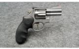 Smith & Wesson ~ 686-4 ~ .357 Mag - 3 of 6