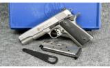 Smith & Wesson ~ SW1911 ~ .45 ACP - 7 of 7