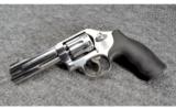 Smith & Wesson ~ 617-6 ~ .22 LR - 1 of 7