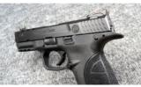 Smith & Wesson ~ M&P 9 Performance Center ~ 9mm - 5 of 7