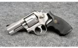 Smith & Wesson ~ 686 ~ .357 Mag - 1 of 6