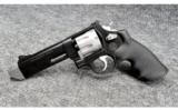 Smith & Wesson ~ 627-5 V-Comp ~ .357 Mag - 1 of 6