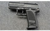 Heckler & Koch ~ USP Compact ~ .40 S&W - 3 of 4