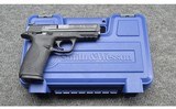 Smith & Wesson ~ M&P 9 ~ 9 MM Luger - 3 of 4