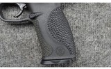 Smith & Wesson ~ M&P 40 ~ .40 S&W - 3 of 5