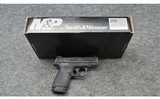 Smith & Wesson ~ M&P 40 Shield ~ .40 S&W - 4 of 4